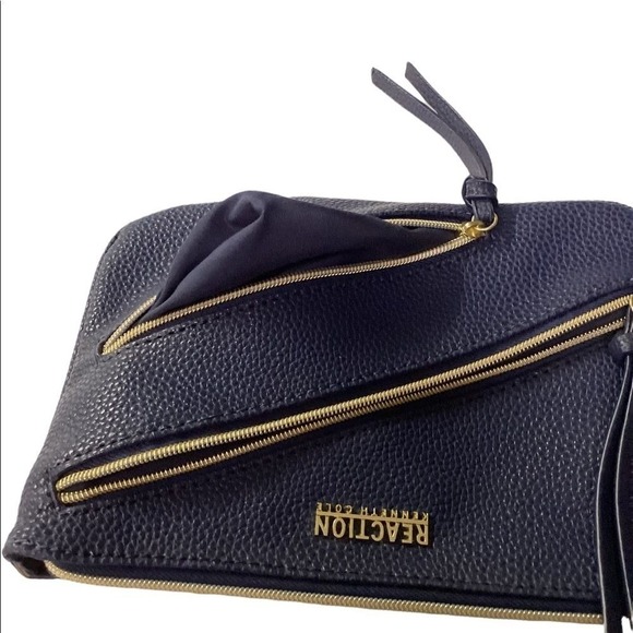 Reaction by Kenneth Cole blue pebble leather clutch‎ 3 zipper - Picture 3 of 11